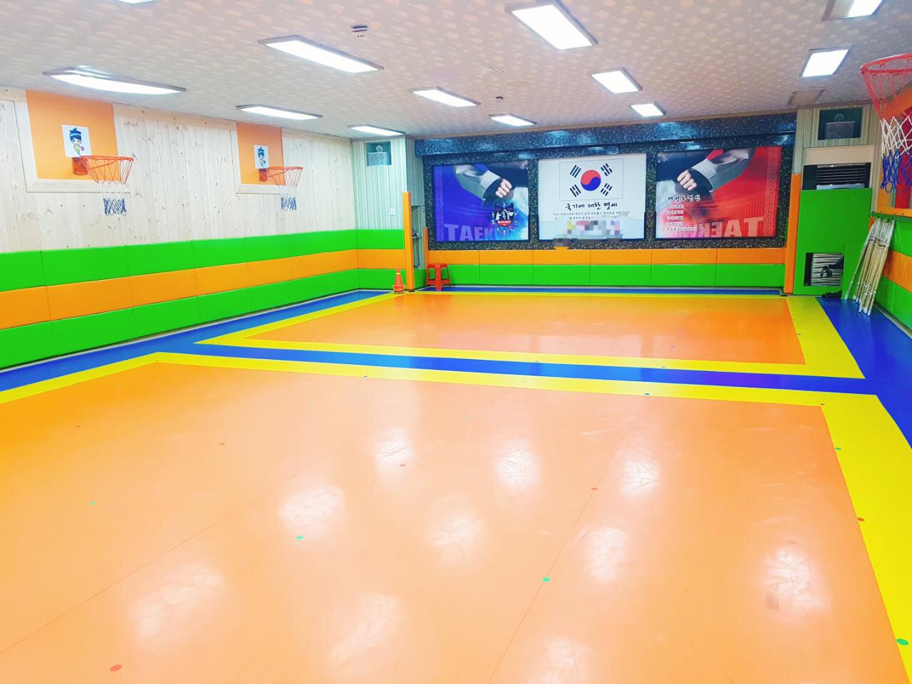 블랙벨트 태권도장