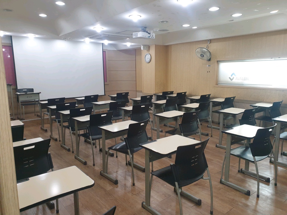 아발론랭콘잉글리쉬학원