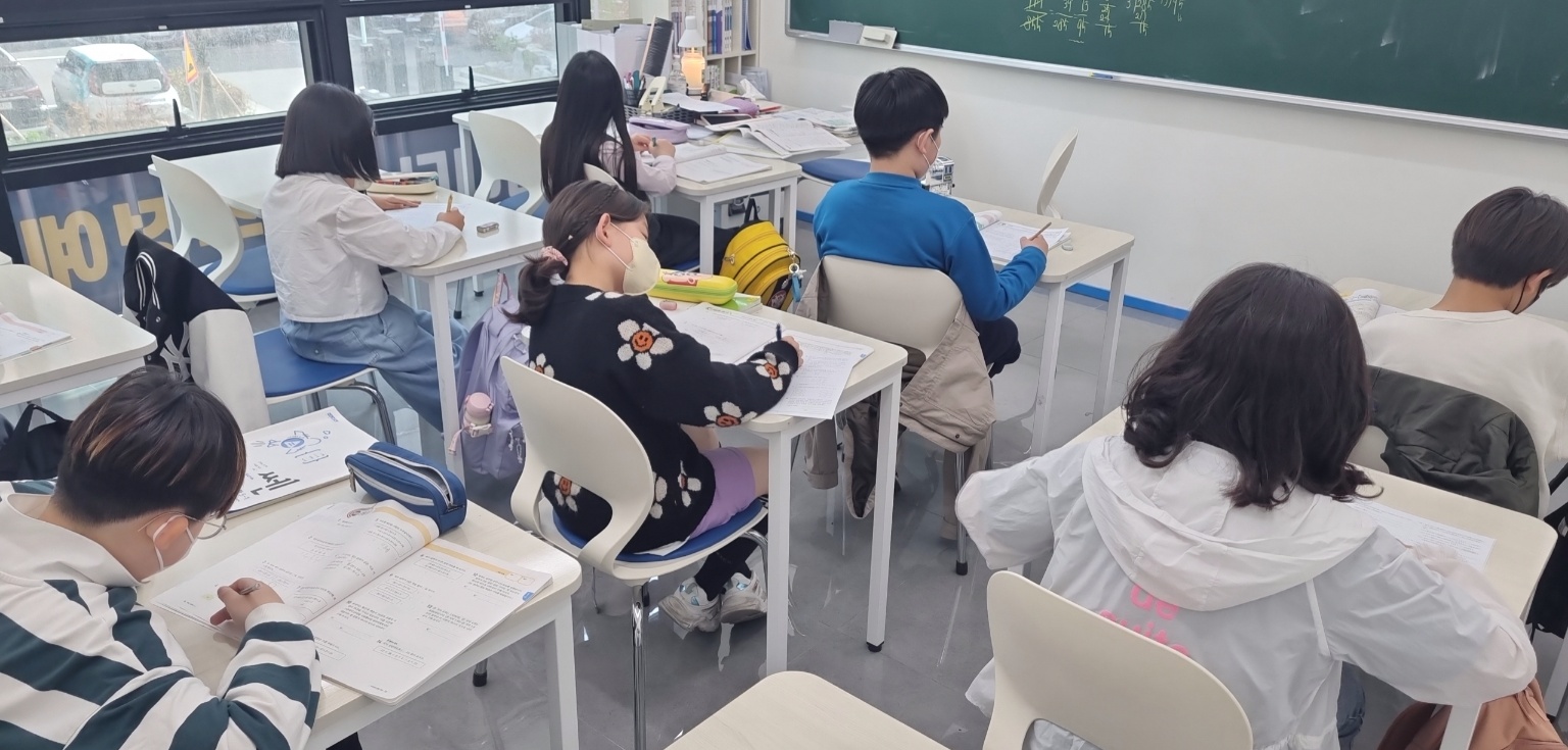 밤샘 영어학원 청라자이점