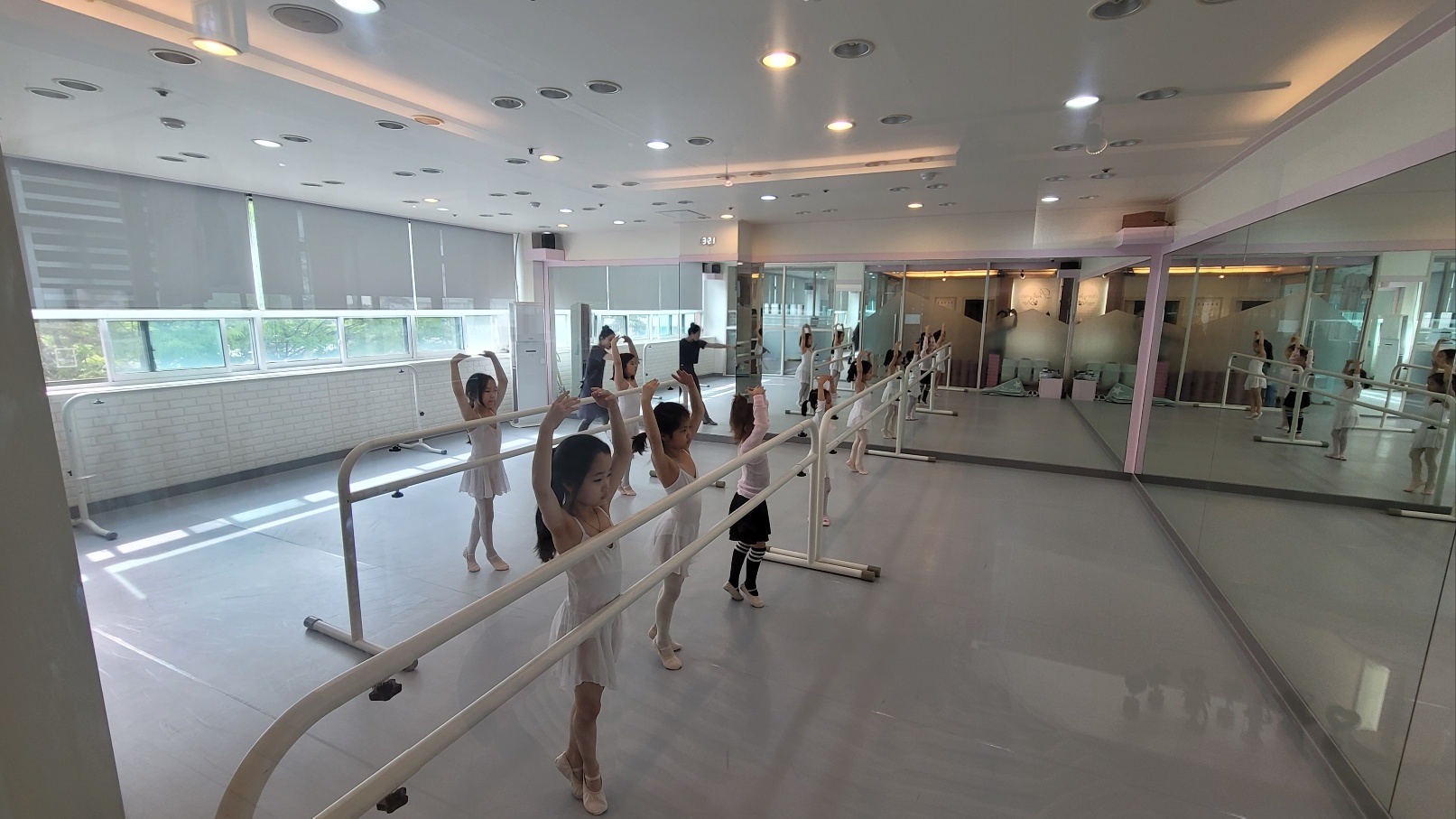 발레리나스 무용학원