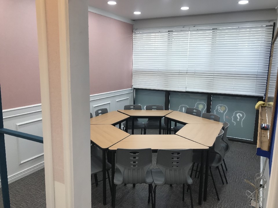 PDI국제어학원에코캠퍼스학원