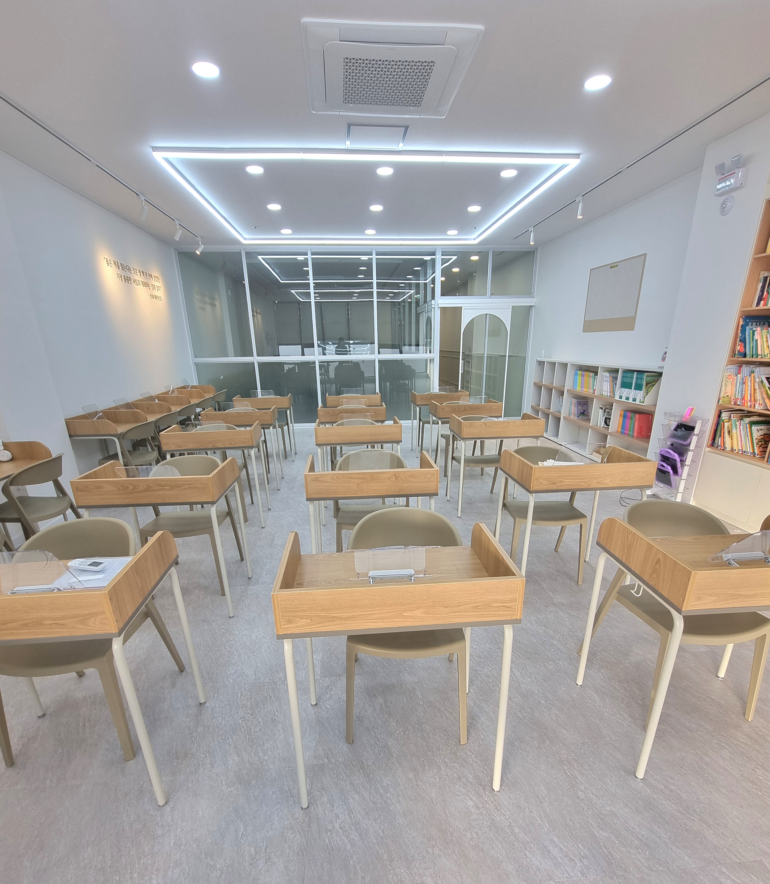 군산 리드인 지곡점 독서논술