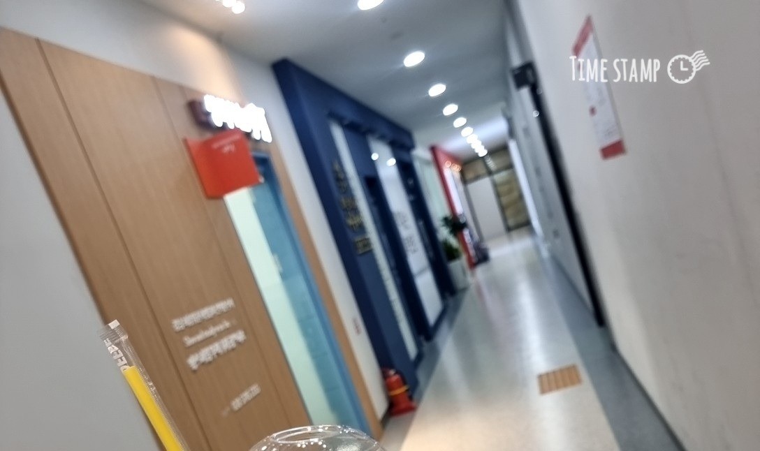 생각하는황소광교학원