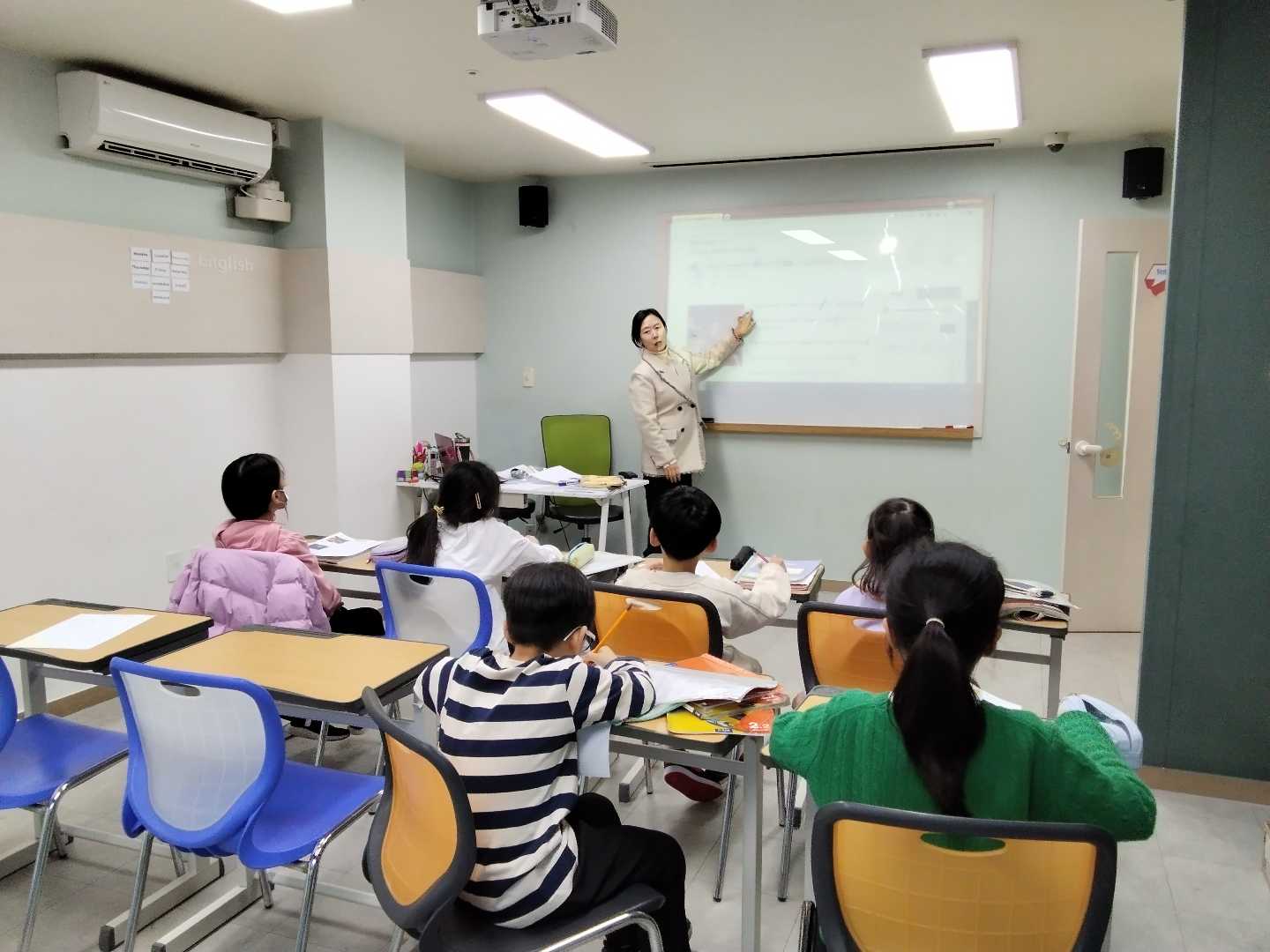리딩톡 영어학원