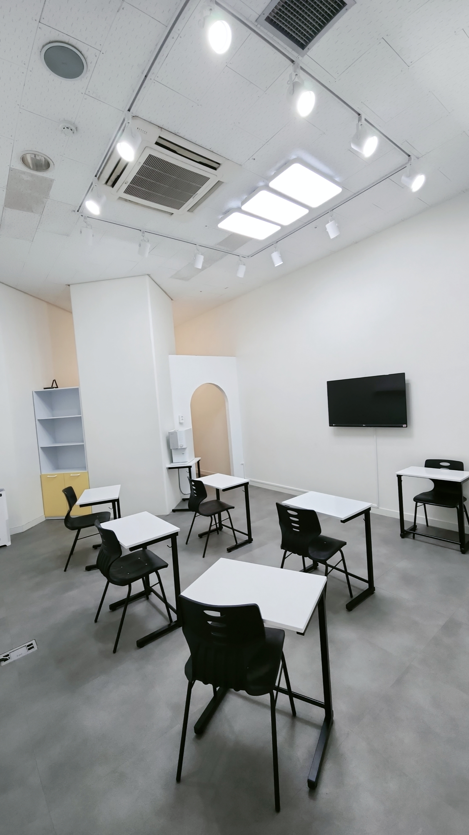 뿌샘 역사사회교습소