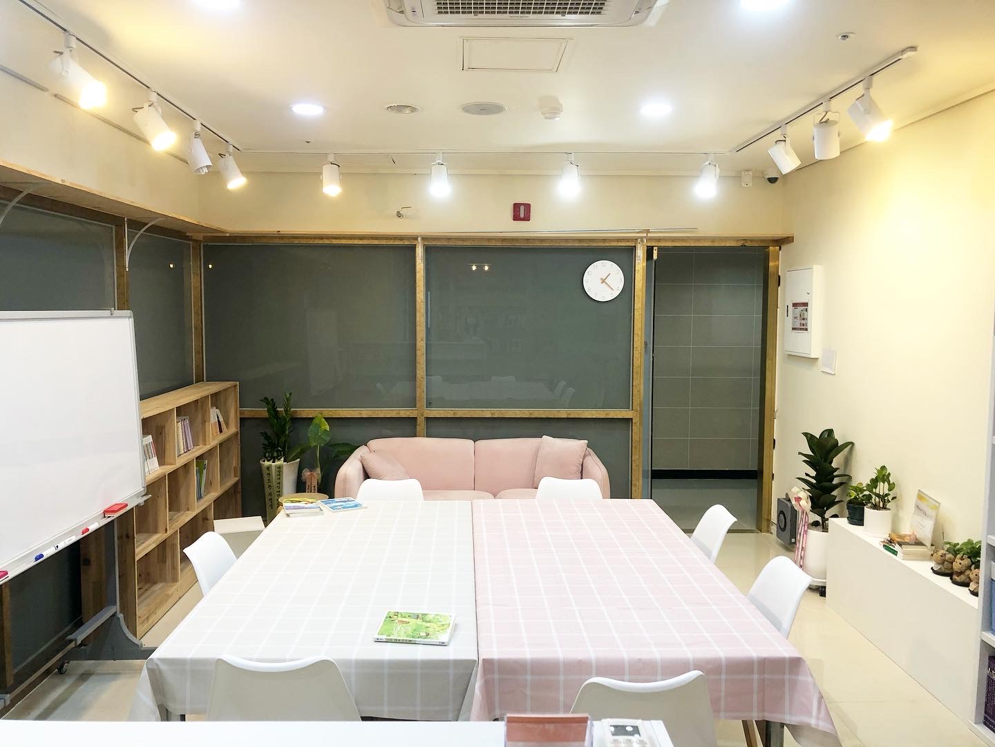 책선생화용논술교습소