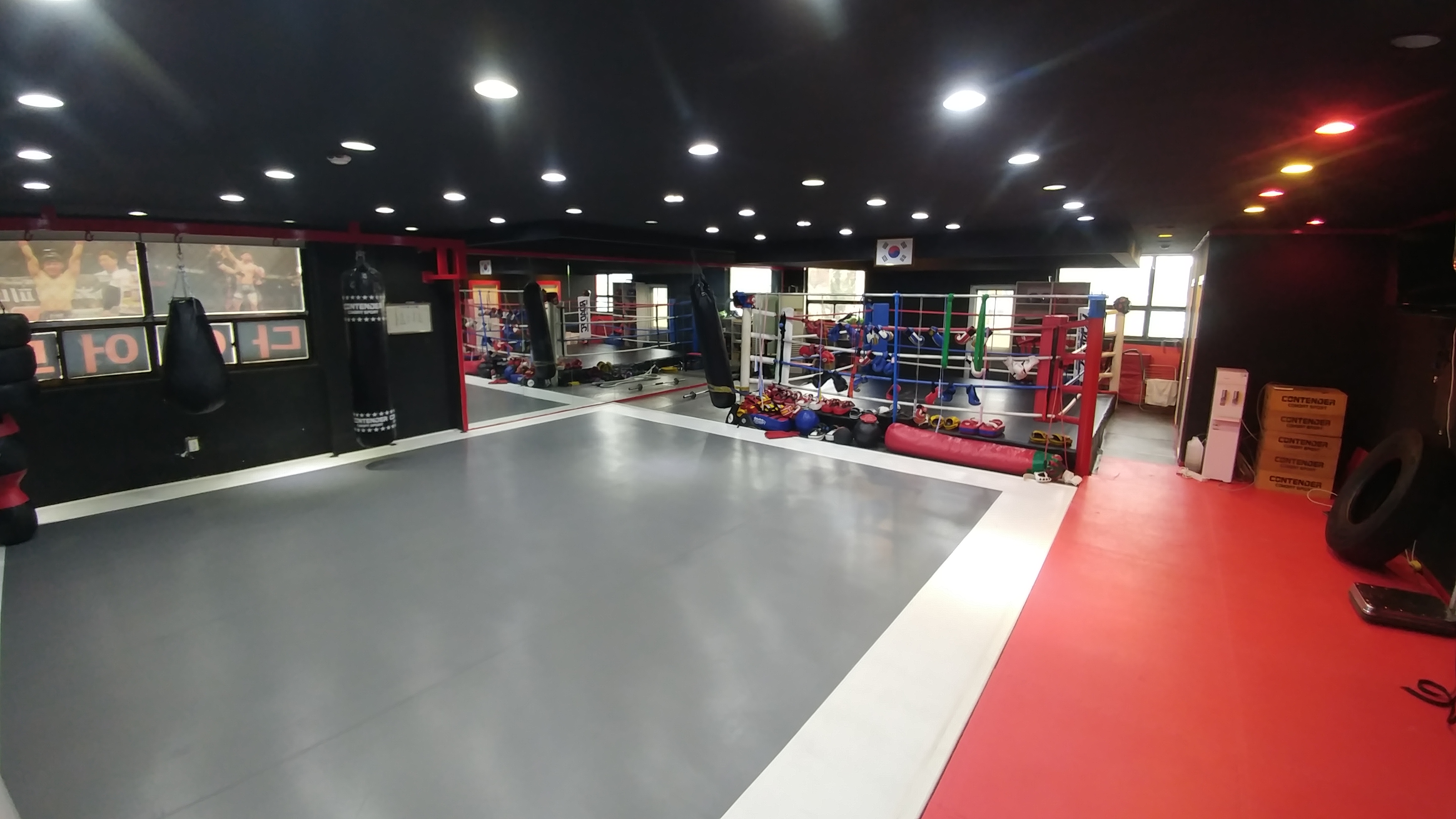 천하 GYM