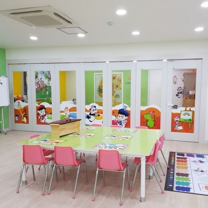 어린화가들 방이 엘원